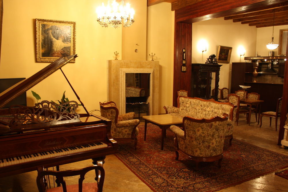 Hotel Royal Tbilisi Exteriör bild